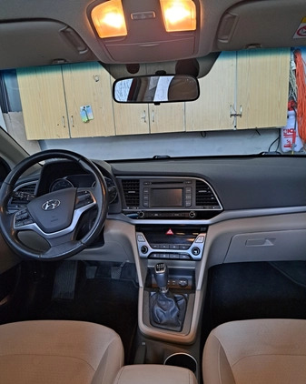 Hyundai Elantra cena 51500 przebieg: 115000, rok produkcji 2016 z Kobyłka małe 407